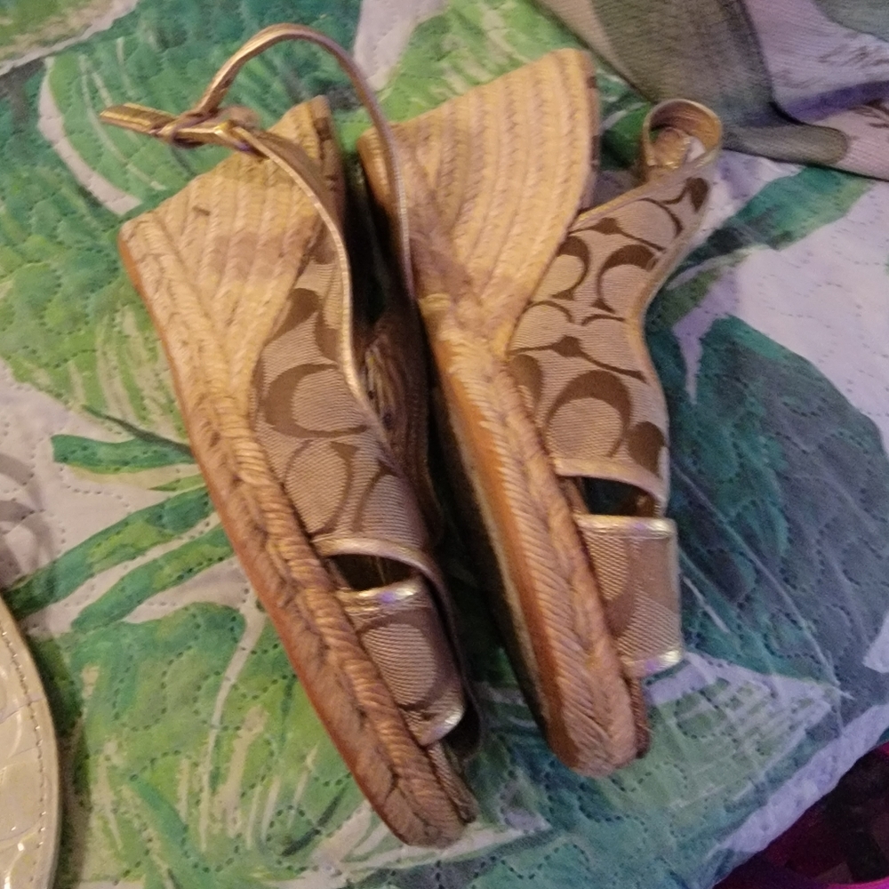 Coach Slingbacks - Picture 2 of 4